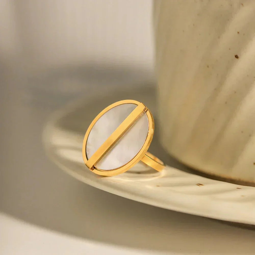 Hadley Gold Ring